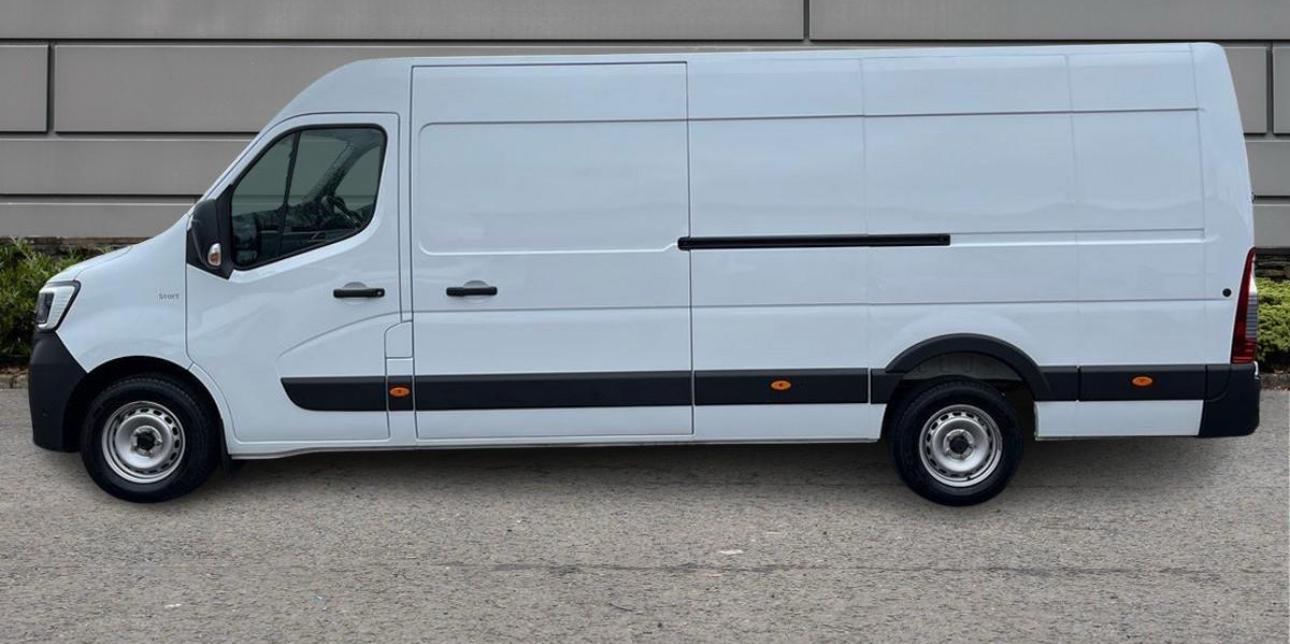 Renault Master XLWB Van